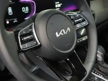 2025 Kia Seltos с пробегом 3 279 км