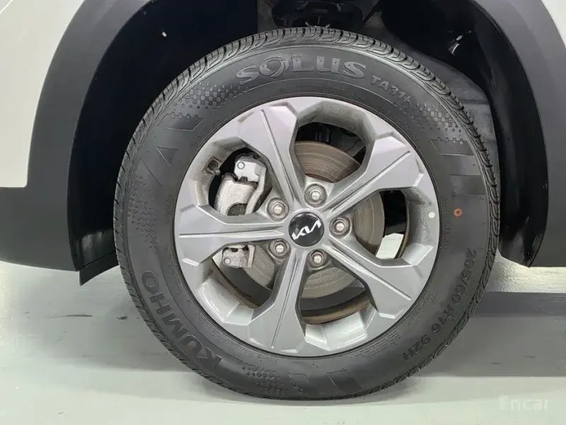 2025 Kia Seltos с пробегом 3 279 км