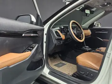 2023 Kia Seltos с пробегом 16 441 км
