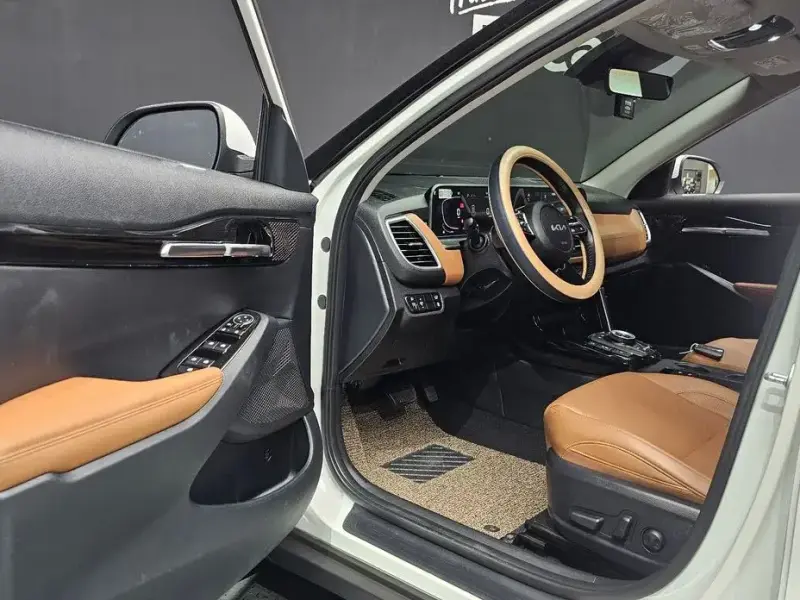 2023 Kia Seltos с пробегом 16 441 км