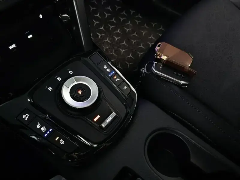 2025 Kia Seltos с пробегом 13 727 км
