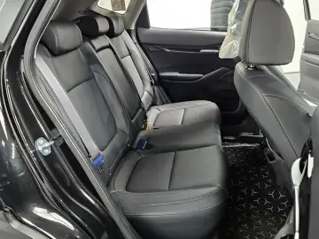 2025 Kia Seltos с пробегом 13 727 км
