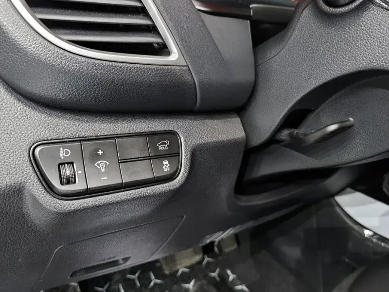 2025 Kia Seltos с пробегом 13 727 км