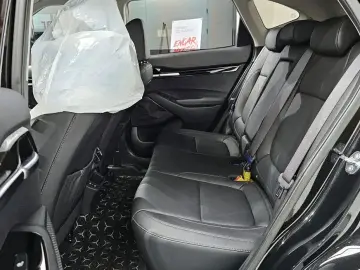 2025 Kia Seltos с пробегом 13 727 км