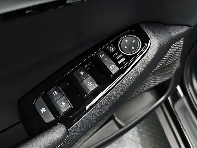 2025 Kia Seltos с пробегом 13 727 км