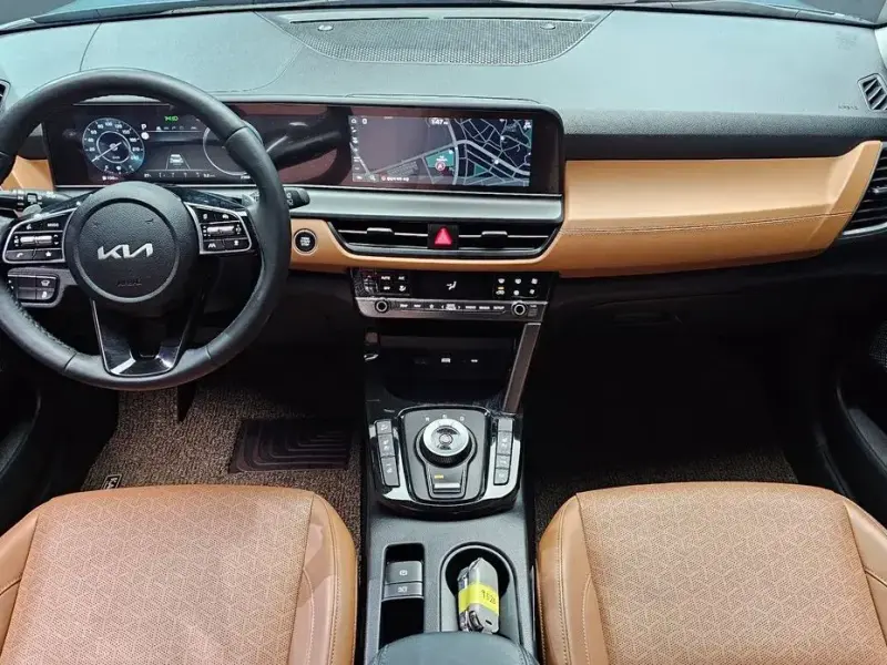 2023 Kia Seltos с пробегом 23 861 км