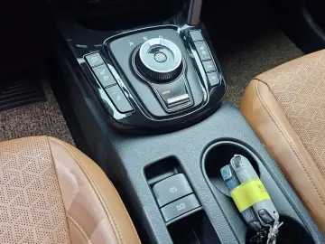 2023 Kia Seltos с пробегом 23 861 км