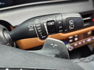 2023 Kia Seltos с пробегом 23 861 км
