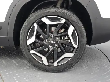 2023 Kia Seltos с пробегом 28 169 км
