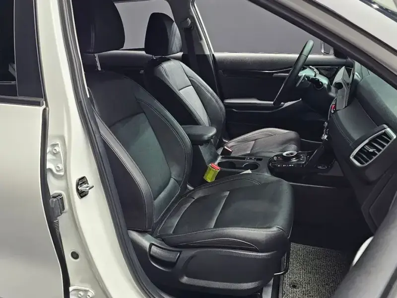 2023 Kia Seltos с пробегом 46 499 км