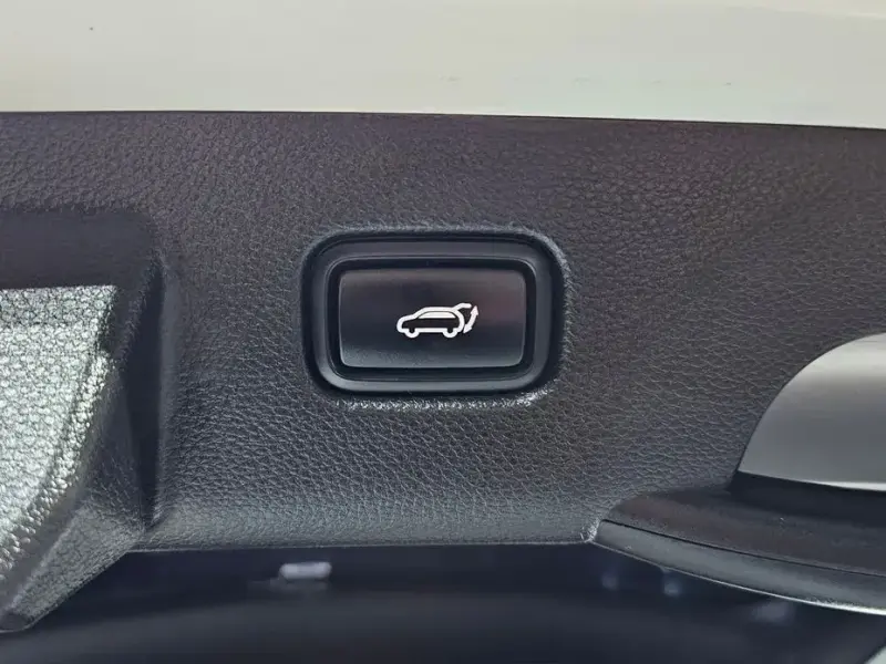 2023 Kia Seltos с пробегом 46 499 км