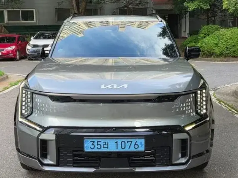 2024 Kia EV9 с пробегом 33 000 км