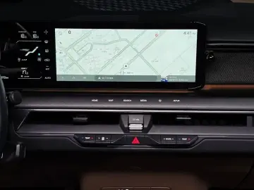 2024 Kia EV9 с пробегом 38 372 км