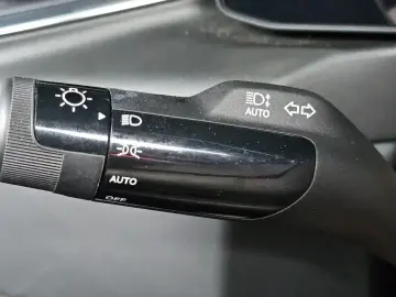 2024 Kia EV9 с пробегом 38 372 км