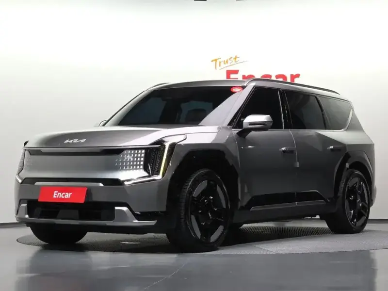 2023 Kia EV9 с пробегом 78 124 км
