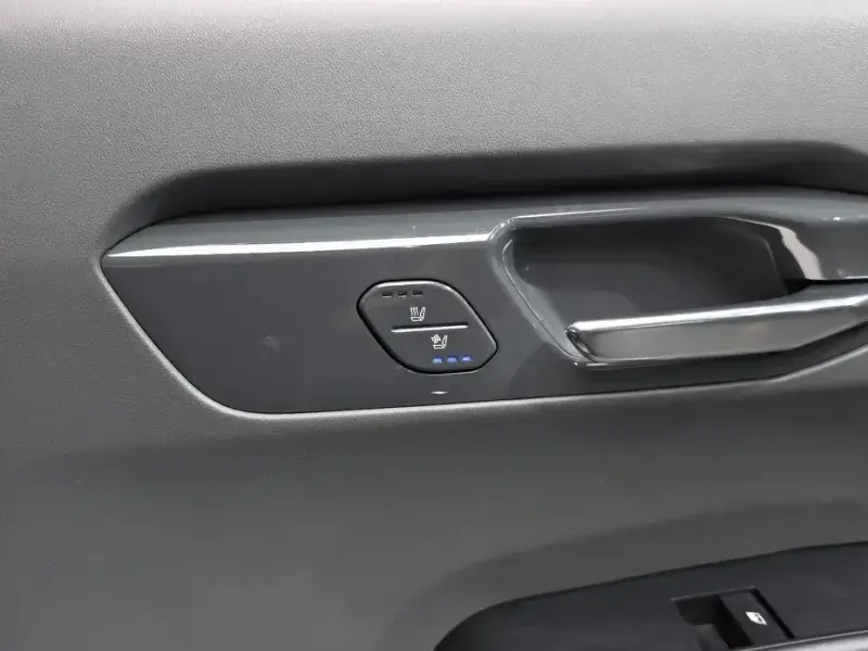 2023 Kia EV9 с пробегом 78 124 км