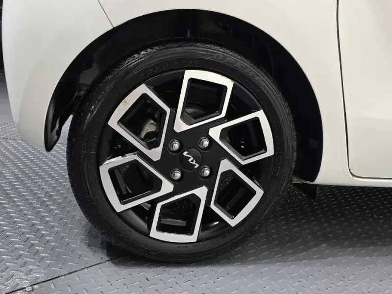 2023 Kia Ray с пробегом 26 215 км