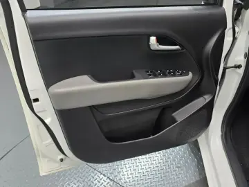 2023 Kia Ray с пробегом 38 440 км