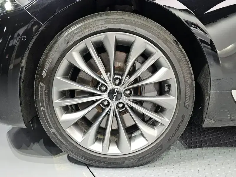 2022 Kia K9 с пробегом 49 510 км