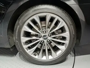 2022 Kia K9 с пробегом 49 510 км
