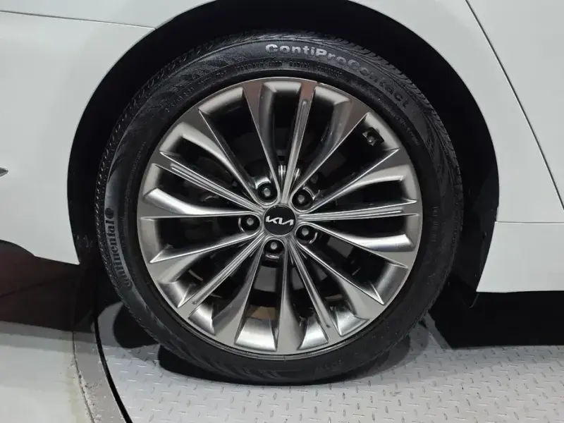 2023 Kia K9 с пробегом 29 103 км