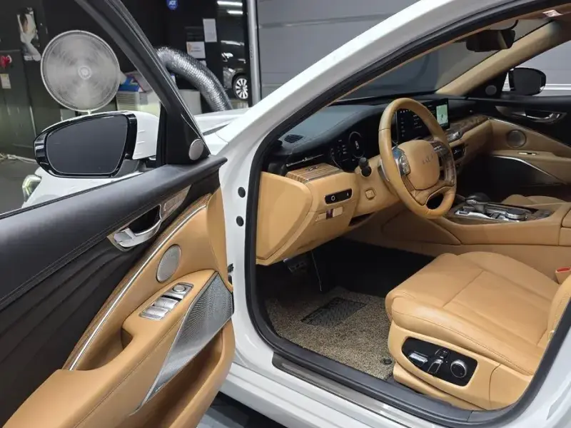 2023 Kia K9 с пробегом 29 103 км