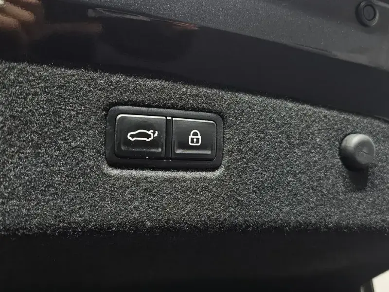 2022 Kia K9 с пробегом 70 221 км