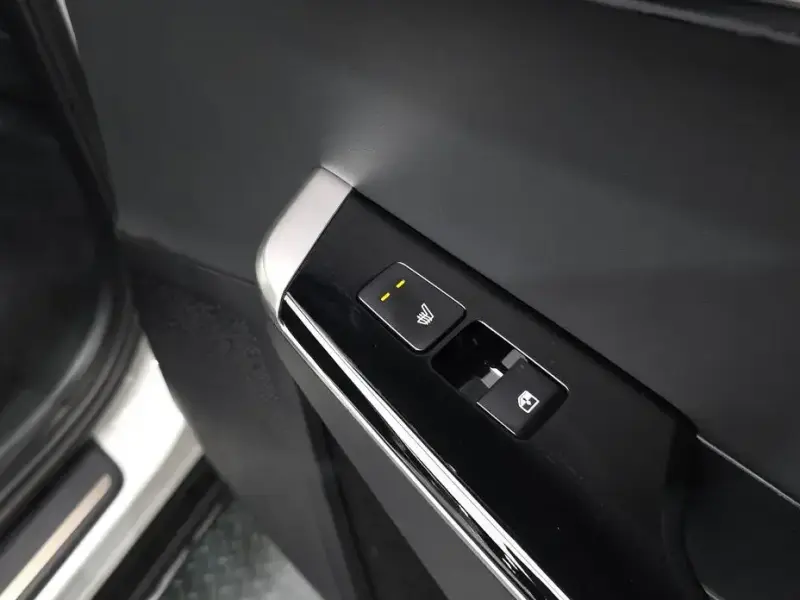 2022 Kia EV6 с пробегом 77 196 км