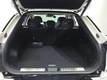 2022 Kia EV6 с пробегом 77 196 км