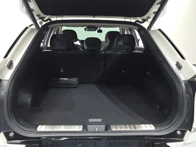 2022 Kia EV6 с пробегом 77 196 км