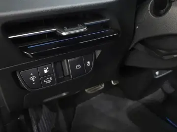 2022 Kia EV6 с пробегом 77 196 км