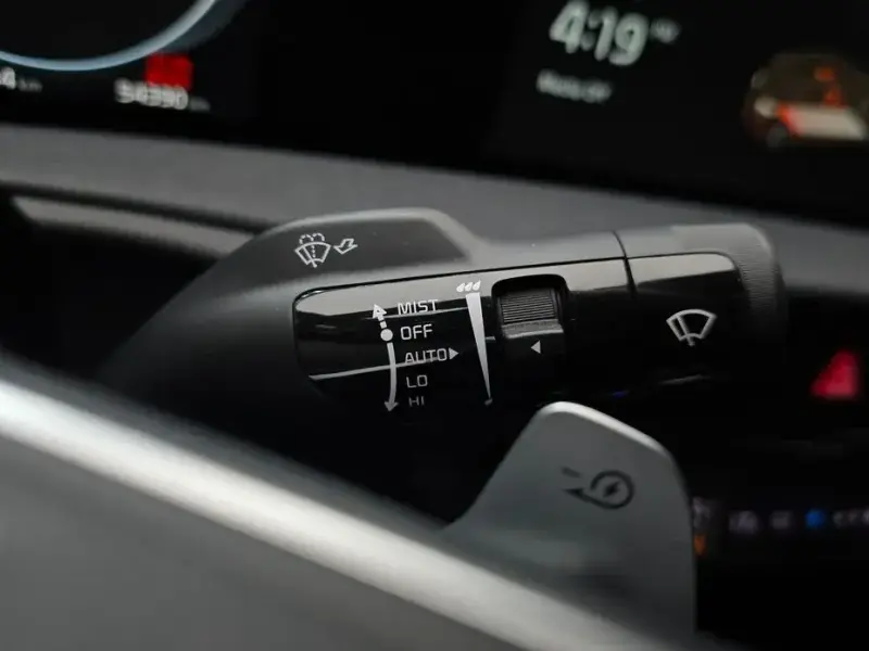 2022 Kia EV6 с пробегом 54 390 км