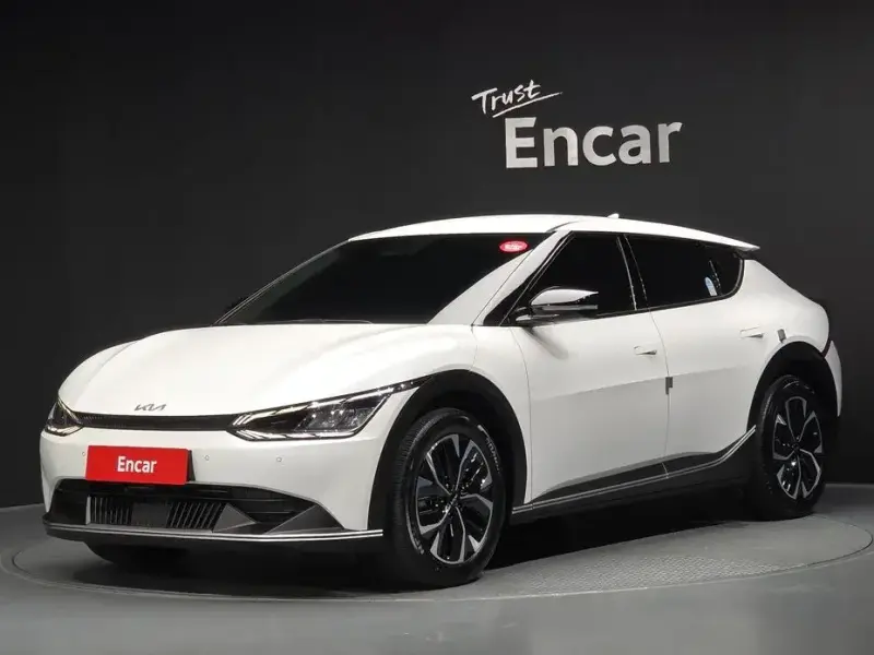 2024 Kia EV6 с пробегом 60 261 км