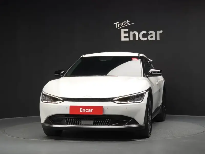 2024 Kia EV6 с пробегом 60 261 км