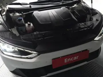 2024 Kia EV6 с пробегом 60 261 км