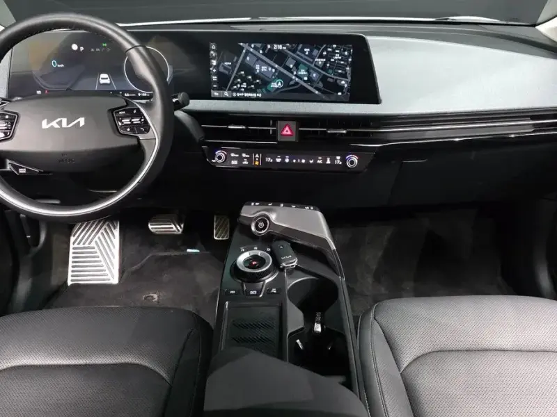 2024 Kia EV6 с пробегом 60 261 км