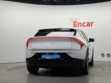 2024 Kia EV6 с пробегом 49 494 км