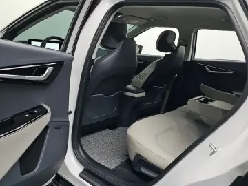 2024 Kia EV6 с пробегом 49 494 км