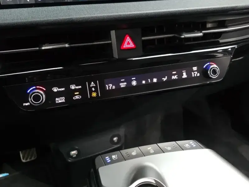 2024 Kia EV6 с пробегом 60 261 км