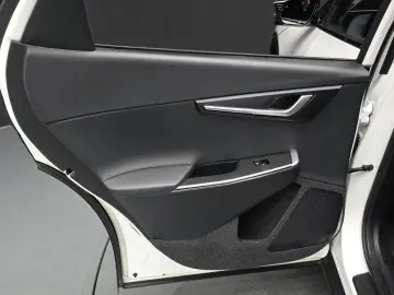 2024 Kia EV6 с пробегом 60 261 км