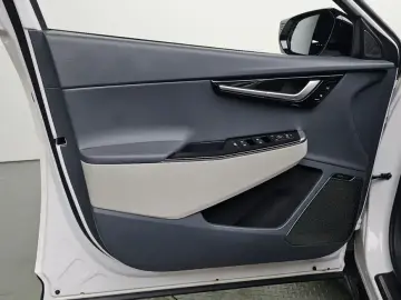 2024 Kia EV6 с пробегом 49 494 км