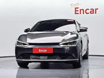 2023 Kia EV6 с пробегом 54 477 км