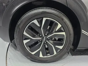 2023 Kia EV6 с пробегом 54 477 км