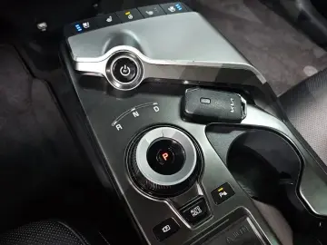 2022 Kia EV6 с пробегом 70 302 км