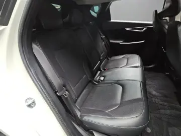 2022 Kia EV6 с пробегом 70 302 км