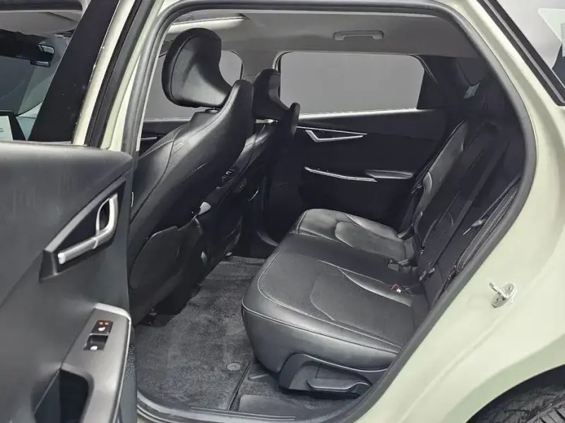2022 Kia EV6 с пробегом 70 302 км