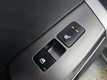 2022 Kia EV6 с пробегом 70 302 км