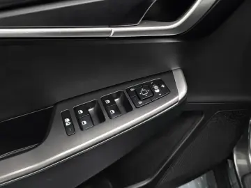2023 Kia EV6 с пробегом 54 477 км