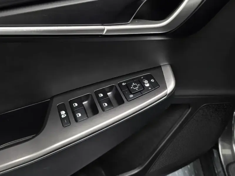 2023 Kia EV6 с пробегом 54 477 км