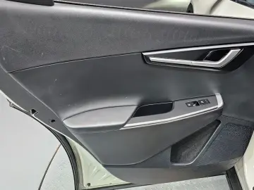 2022 Kia EV6 с пробегом 70 302 км